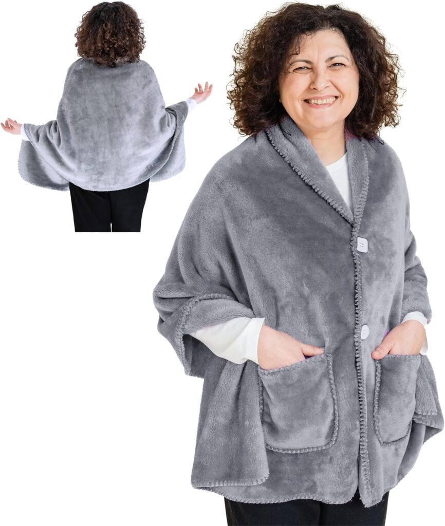 Fleece wearable blanket